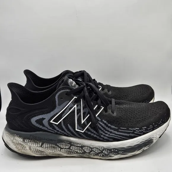 New Balance Fresh Foam 1080 sneakers in black and gray size 13